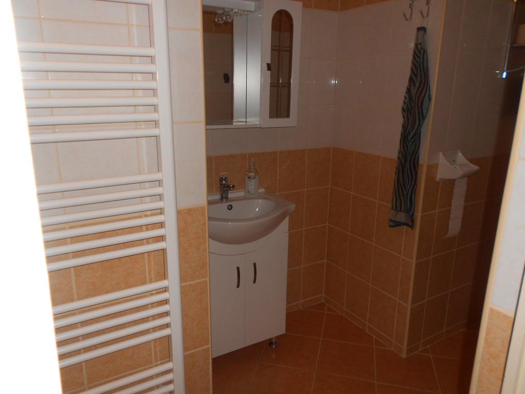Bora Vendégház Eger Exterior foto